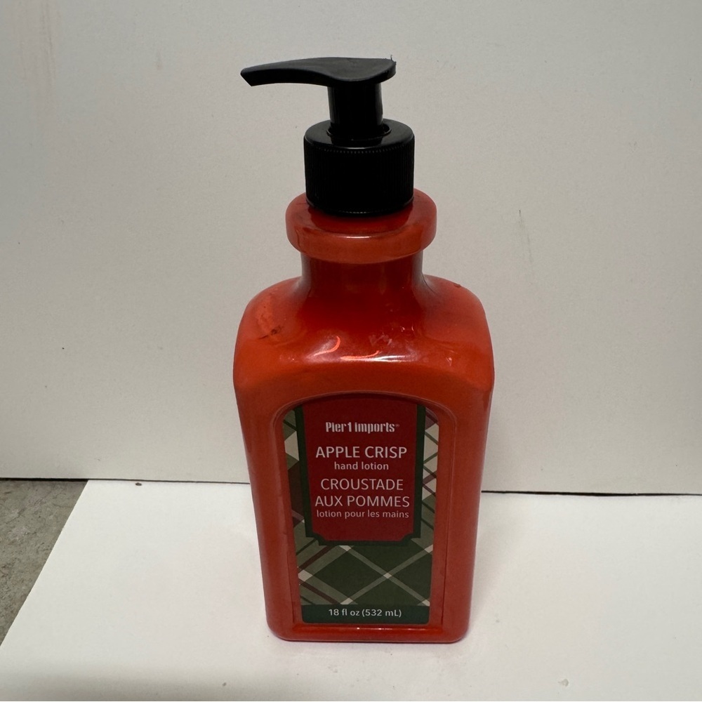 Pier 1 Imports Apple Crisp Hand Lotion 18 OZ